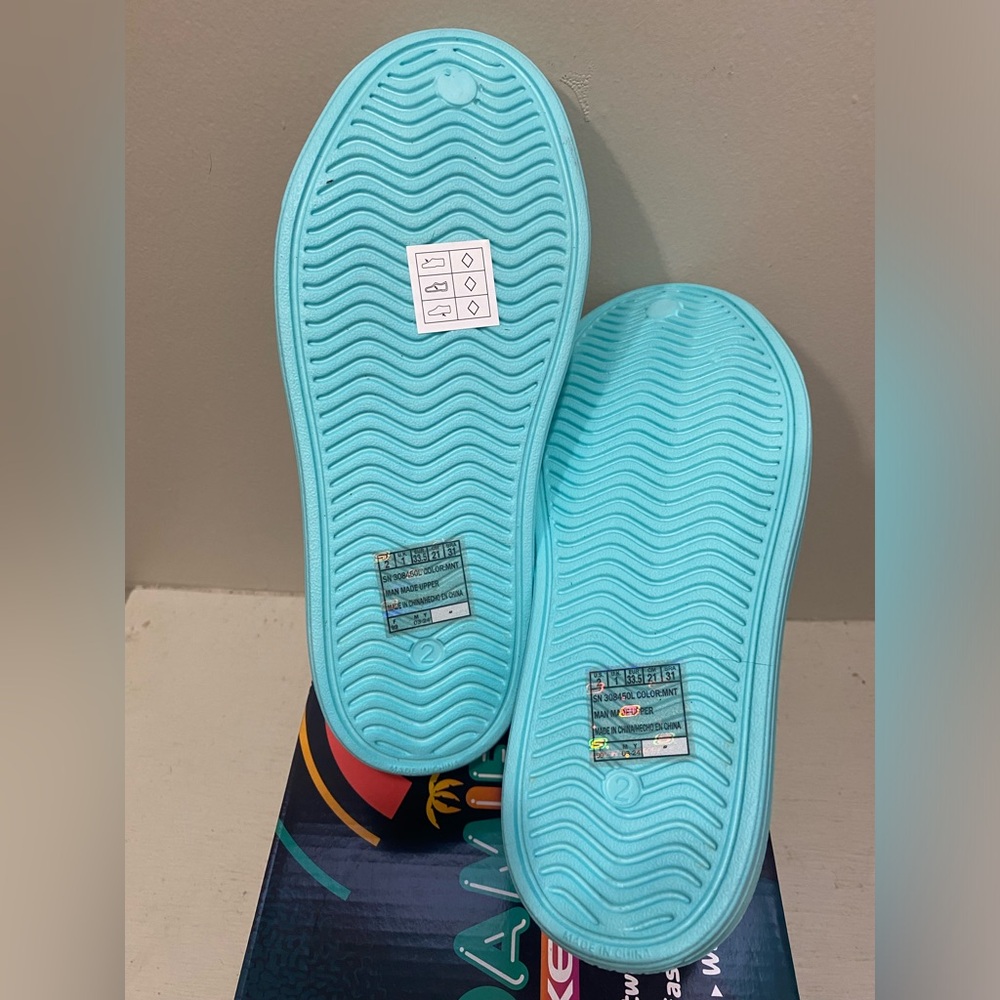 Skechers Shore Splash Kids Mint Shoes - Picture 4 of 5